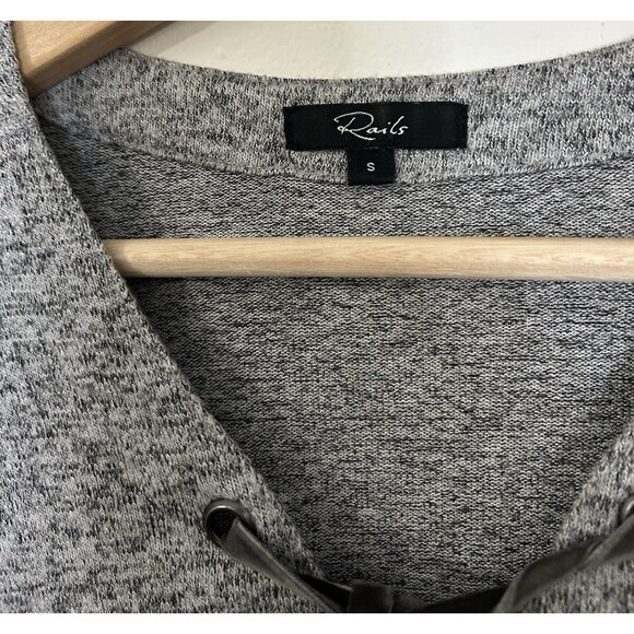 Rails Women’s Leigh Melange Grey Lightweight Pullover Sweater Size Small - Picture 3 of 5